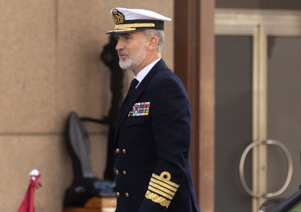 El Rey Felipe VI llega a la inauguración de la exposición, 'Jorge Juan. El Legado de un Marino Científico', en el Museo Naval, a 24 de noviembre de 2023, en Madrid (España). Esta muestra rememora la vida y la obra del ilustre marino del que se conmemora el 250 aniversario de su muerte.  El Museo Naval organiza esta exposición dedicada a recorrer los principales hitos de la vida del marino y sus contribuciones más destacadas a la historia de la ciencia del siglo XVIII. Forman parte de la muestra un total de 120 obras procedentes de las colecciones del Museo Naval y de instituciones nacionales e internacionales, como la Biblioteca Nacional de España, el Museo del Prado, el Archivo General de Simancas, el Archivo Histórico Nacional, el Observatorio de París o el Palacio de Gran Maestre de la Orden de Malta.
24 NOVIEMBRE 2023;EXPOSICIÓN;JORGE JUAN;MAR;MARINO;CIENCIA;CIENTIFICO
Eduardo Parra / Europa Press
24/11/2023