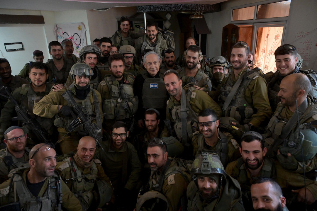 December 25, 2023, Northern District, Gaza Strip: Prime Minister BENJAMIN NETANYAHU visits the northern Gaza Strip, is briefed about IDF activities in Gaza and speaks with soldiers.,Image: 832254296, License: Rights-managed, Restrictions: , Model Release: no, Credit line: Avi Ohayon/Israel Gpo / Zuma Press / ContactoPhoto