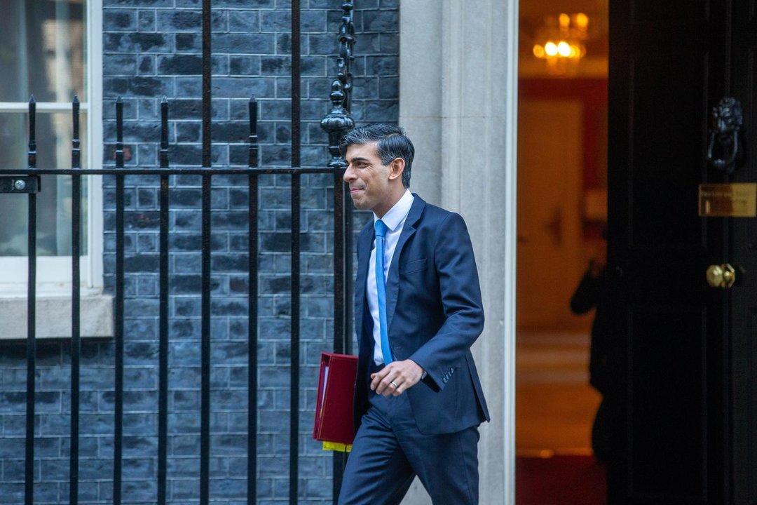 January 10, 2024, London, England, United Kingdom: UK Prime Minister RISHI SUNAK leaves 10 Downing Street for the first PMQs of 2024.,Image: 835745628, License: Rights-managed, Restrictions: , Model Release: no, Credit line: Tayfun Salci / Zuma Press / ContactoPhoto