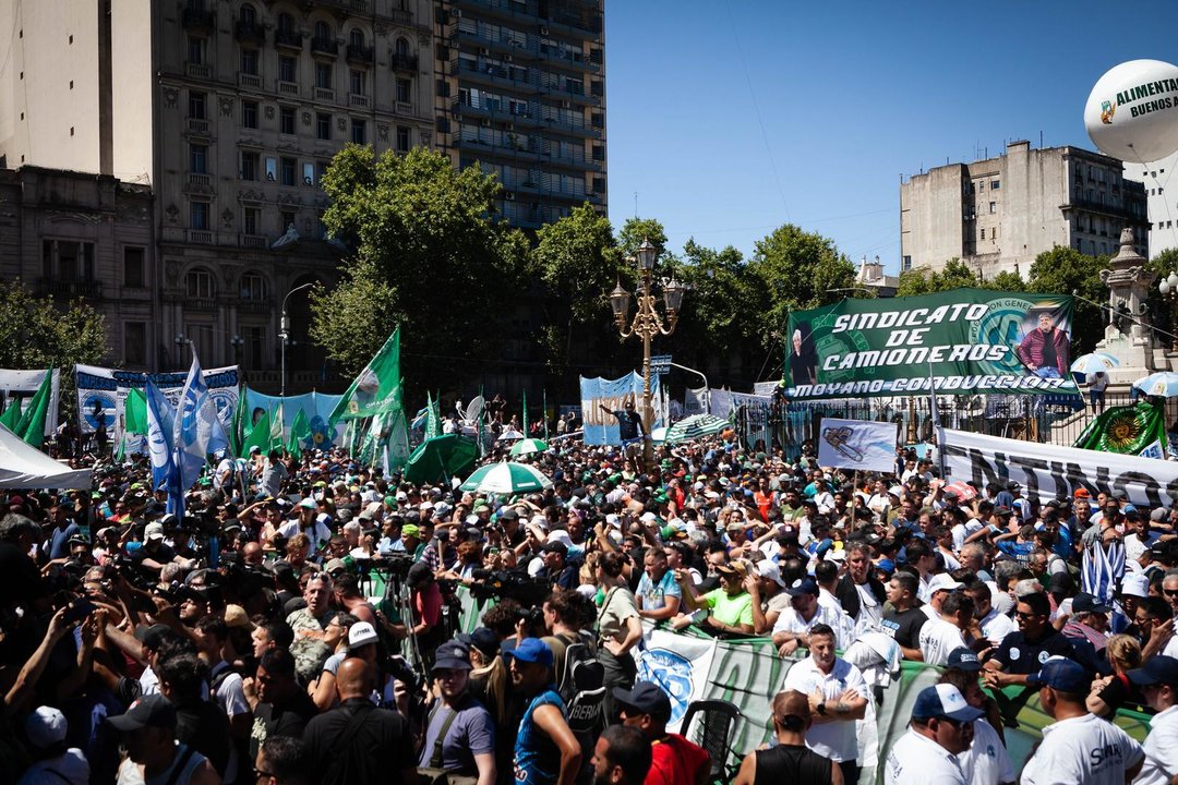 January 24, 2024, Buenos Aires, Argentina: Massive strike against the neoliberal policies assumed by the recently inaugurated Argentina president Milei.,Image: 840274129, License: Rights-managed, Restrictions: , Model Release: no, Credit line: Paula Acunzo / Zuma Press / ContactoPhoto