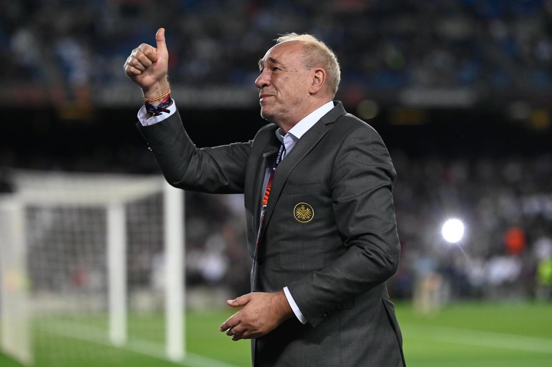 April 14, 2022, Barcelona, Spain: peter fischer president eintracht frankfurt during the UEFA Europa League Quarter Final Leg Two match between FC Barcelona and Eintracht Frankfurt at Camp Nou in Barcelona,Image: 683037611, License: Rights-managed, Restrictions: , Model Release: no, Credit line: Gerard Franco / Zuma Press / ContactoPhoto