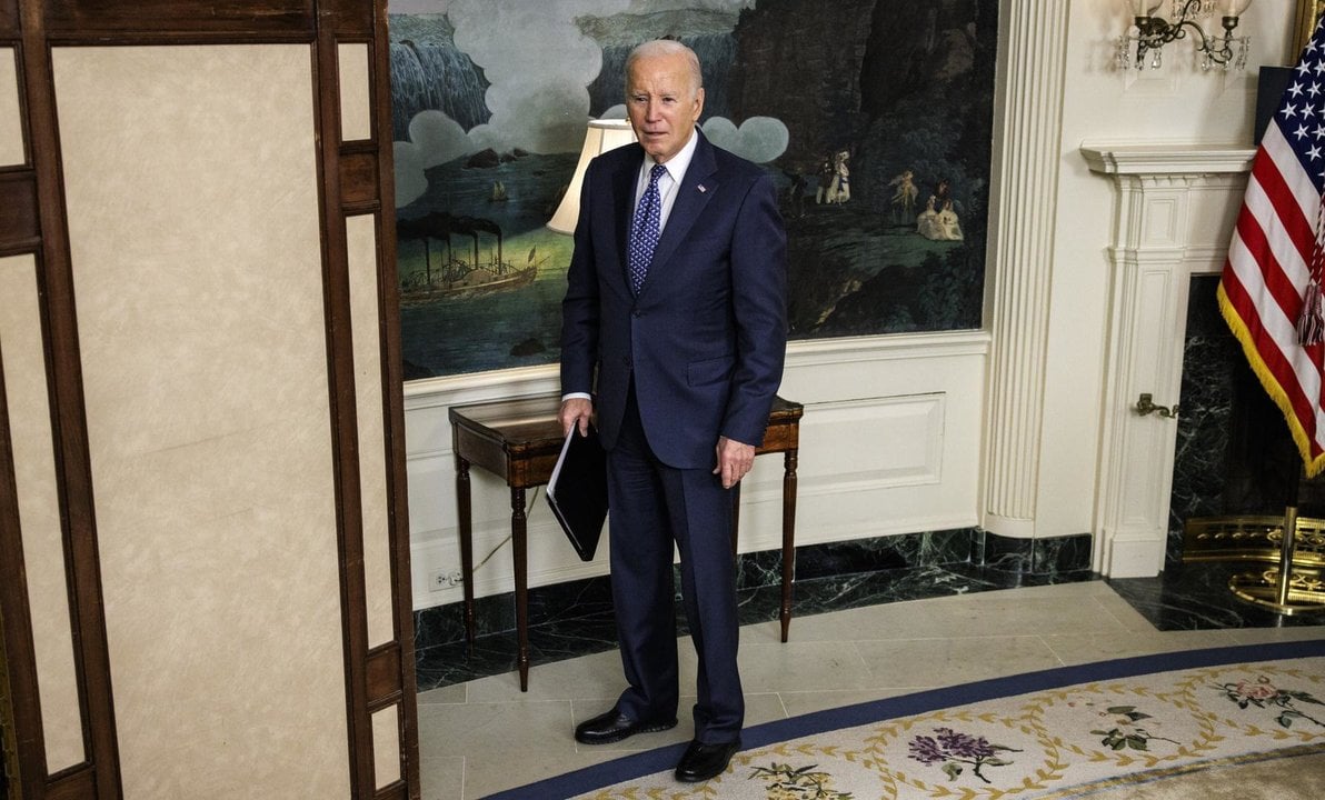 United States President Joe Biden departs after making remarks following the release of special counsel's report on the classified documents found in his home in the Diplomatic Reception Room of the White House in Washington, DC on February 8, 2024. Special Counsel Robert Hur released his report in the case regarding classified material being found in President Bidens home today in which he criticized the Presidents actions but declined to bring charges.Credit: Samuel Corum / Pool via CNP