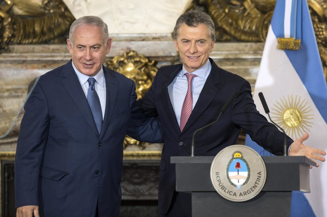 BUENOS AIRES, Sept. 13, 2017  Argentina's President Mauricio Macri (R) and visiting Israeli Prime Minister Benjamin Netanyahu attend a joint press conference in Buenos Aires, capital of Argentina, on Sept. 12, 2017.  djj),Image: 349214870, License: Rights-managed, Restrictions: , Model Release: no, Credit line: E]Martin Zabala / Zuma Press / ContactoPhoto