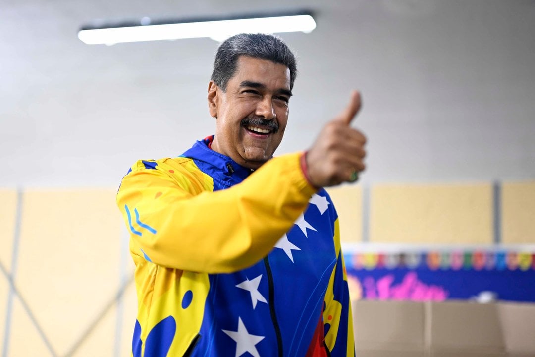 CARACAS, July 28, 2024  -- Venezuelan President Nicolas Maduro displays his ink-marked thumb after voting during the presidential election in Caracas, Venezuela, July 28, 2024. Election process begins to choose the next president of Venezuela.,Image: 893343378, License: Rights-managed, Restrictions: , Model Release: no, Credit line: Li Muzi / Xinhua News / ContactoPhoto