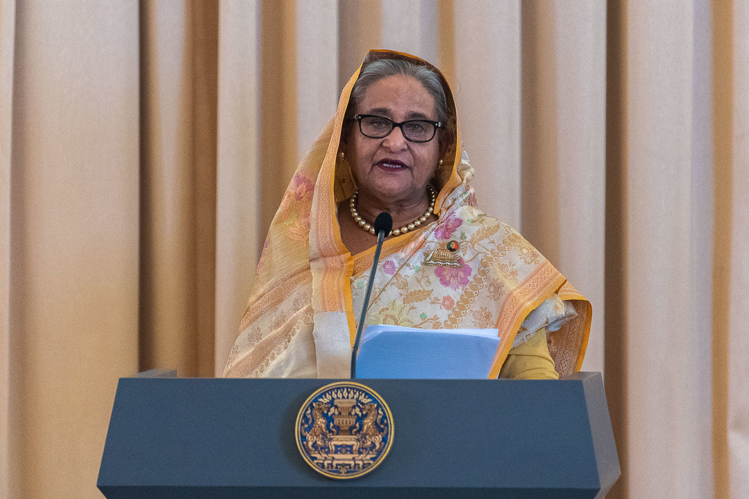 Bangladesh's prime minister Sheikh Hasina speaks to the media during a press conference at Government House. Bangladesh's prime minister Sheikh Hasina is on a six-day official visit to Thailand that aim to strengthen ties between the two nations. Sheikh Hasina is the first prime minister of Bangladesh who official visit Thailand since 2002.
Peerapon Boonyakiat / Zuma Press / ContactoPhoto