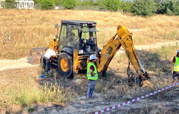 excavación-fosa @AVMontecarmelo — Twitter (x)