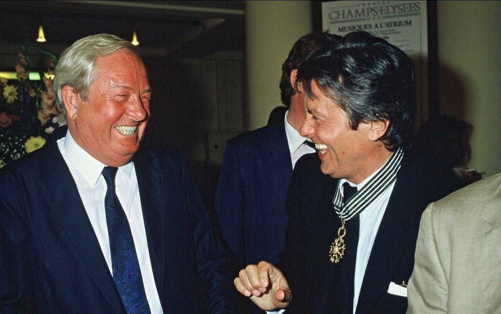 Jean-Marie Le Pen y Alain Delon en 1986