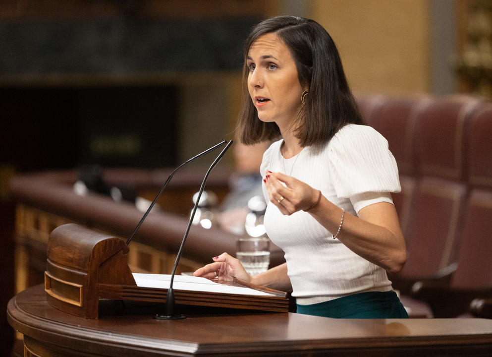 EuropaPress_6103760_secretaria_podemos_ione_belarra_interviene_sesion_plenaria_extraordinaria